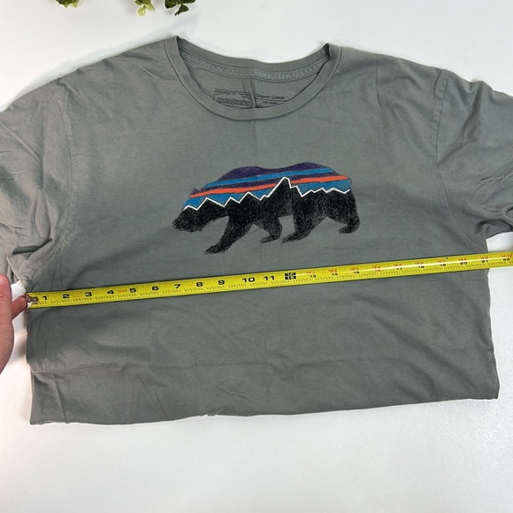Patagonia Bear Logo Organic Cotton Tee Shirt Slim Fit Men’s Size Large L 🌿 - Picture 5 of 11